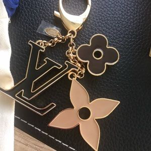 Louis Vuittion Fleur De Monogram Charm-NEW W/BOX!!